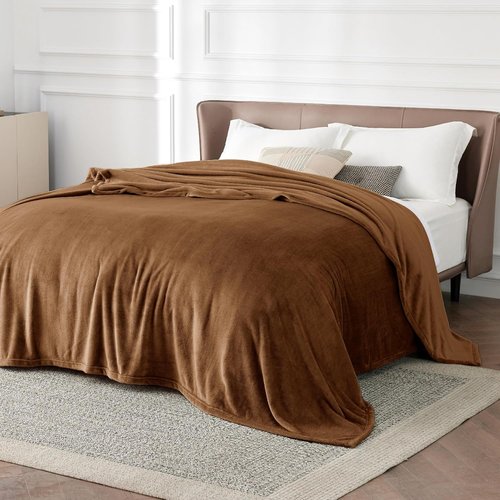 Bedsure GentleSoft Fleece Blanket - Soft, Lightweight, Plush Orange Queen Size, 90x90 Inches