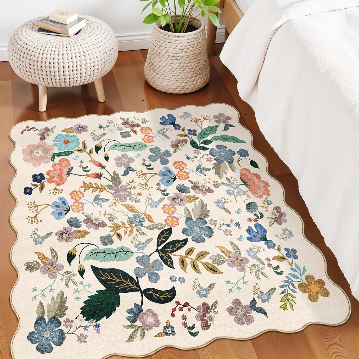 Skiennix Washable 4x4 Square Area Rug - Floral Scalloped Soft Non-Slip Carpet for Living Room & Nursery (Cream)