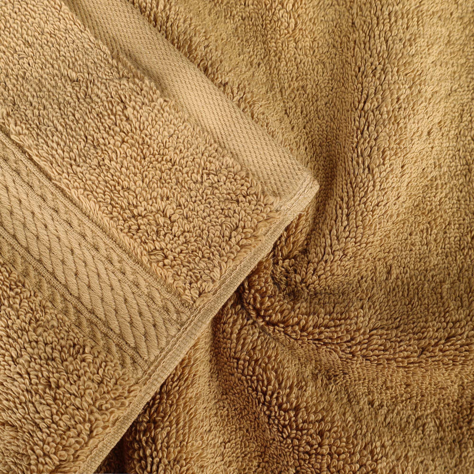Superior Egyptian Cotton Plush & Absorbent, Bath Towel Set of 4, Toast