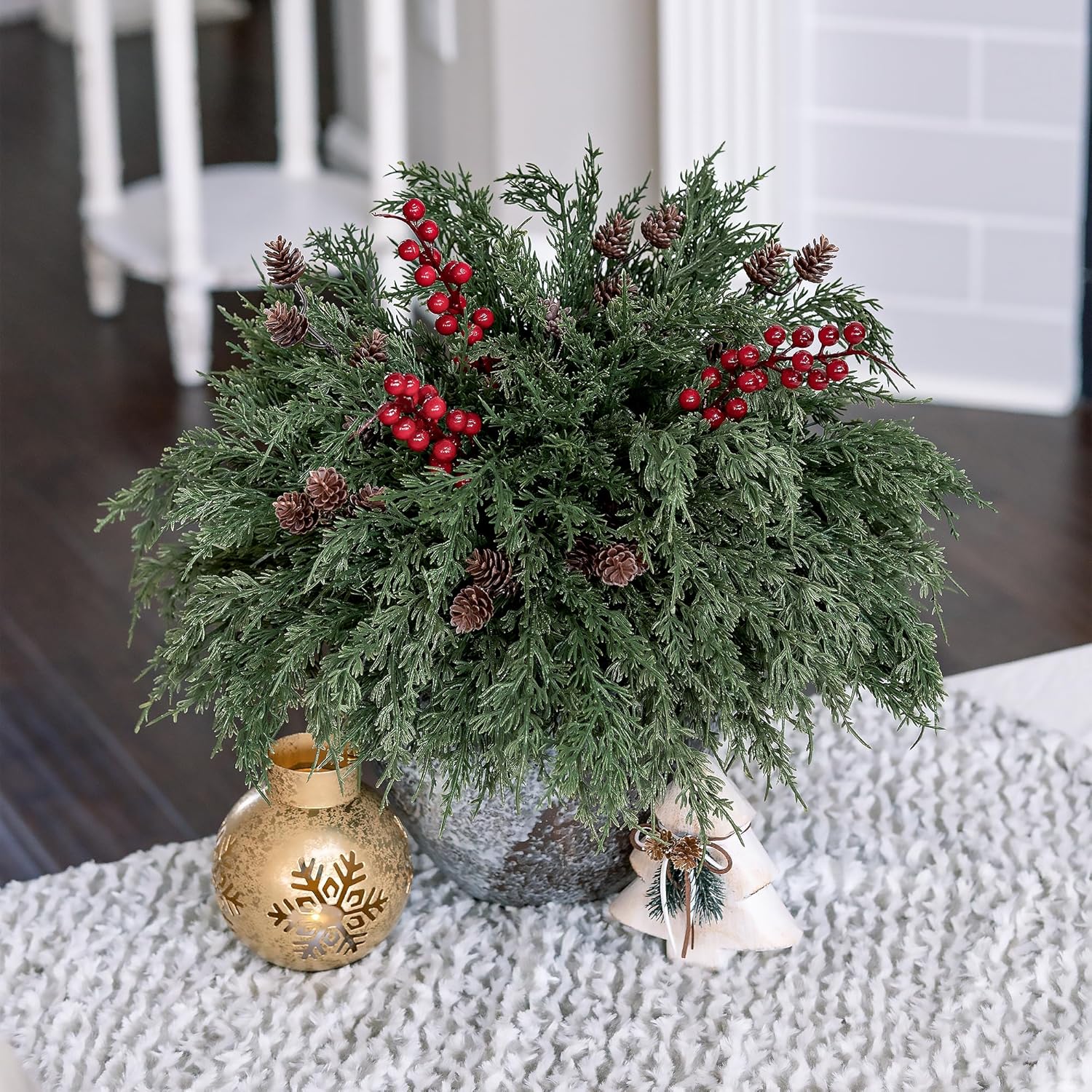 Norfolk Pine Faux Cedar Stems - 17 PCS Realistic Greenery with Pinecones & Red Berries for Christmas Decor