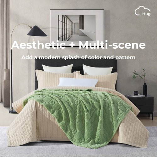 CLOUDS HUG Green Throw Blanket for Couch - Soft Flower Blankets for Women, Cute Small Fleece Throws for Girls as Gifts, 50x60 Inches, Farmhouse