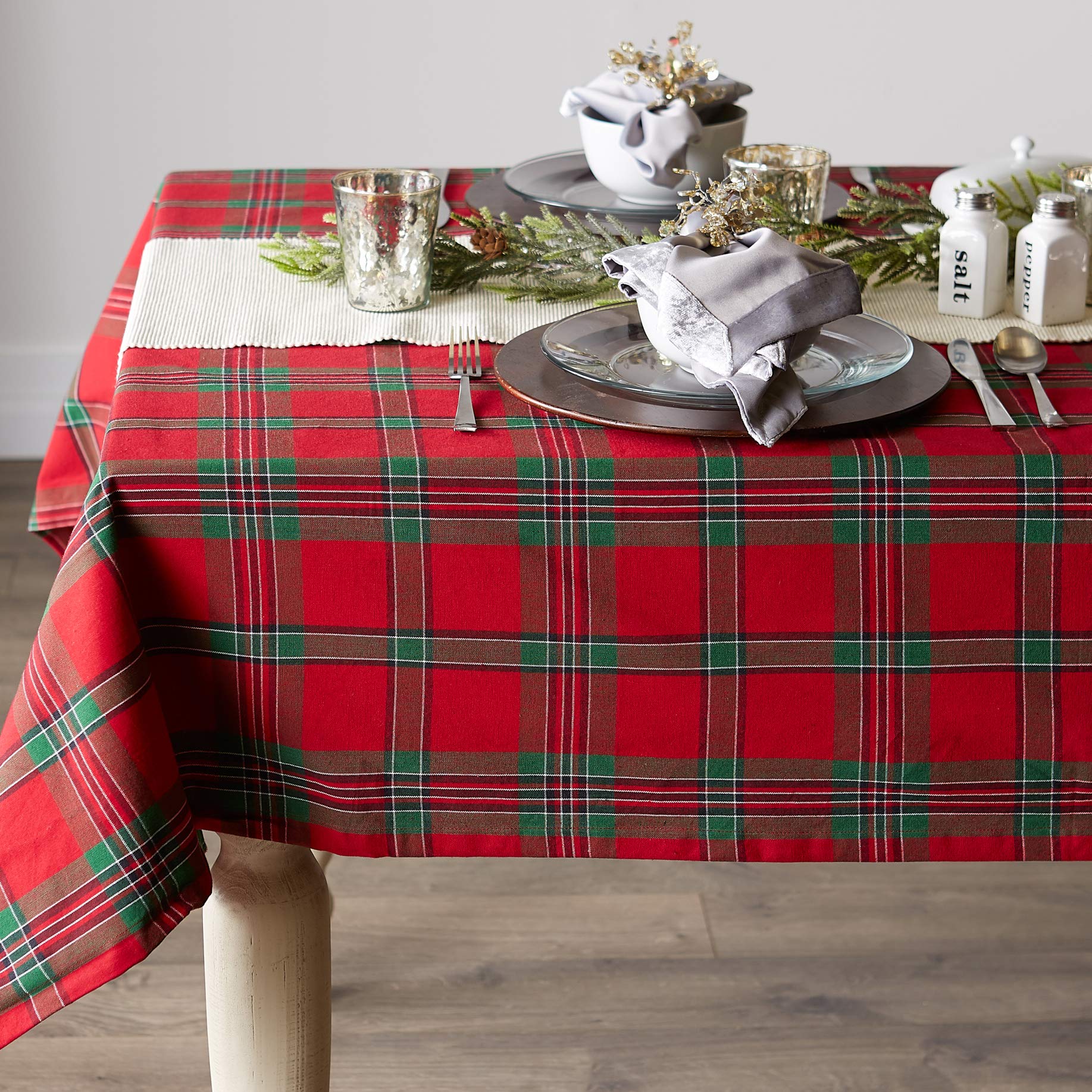 DII Farmhouse Christmas Plaid Dining Table & Kitchen Décor, Holiday Tablecloth, 70" Round, Red & Green