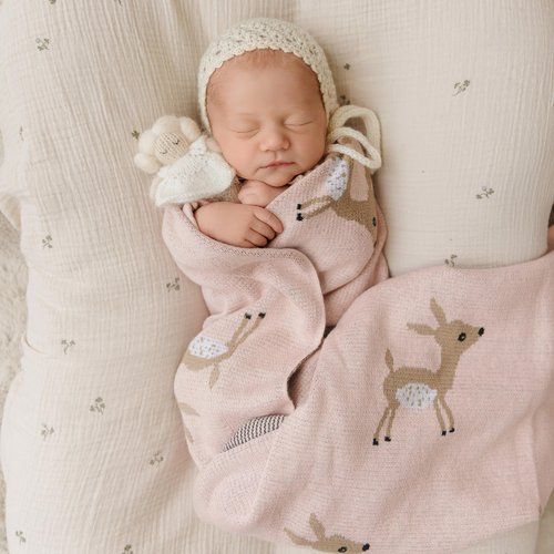 Bleu La La Knit Baby Swaddle Blanket - 100% Cotton Soft Cozy Receiving Swaddle Stroller Blanket for Shower Gift Registry for Newborns, Infants, Toddlers (Deer - Pink)