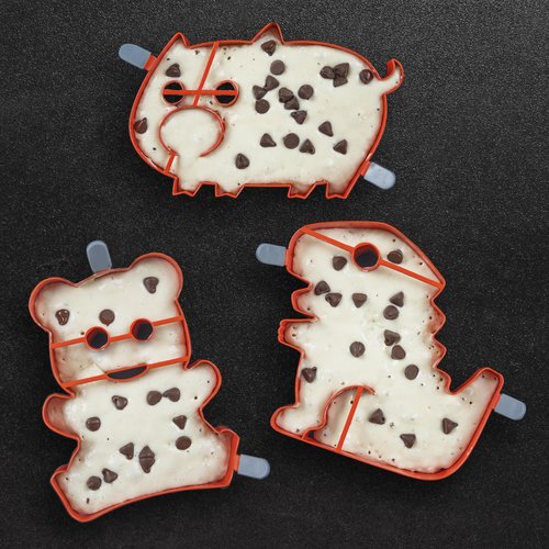 BLACKSTONE 5251 9 Piece Pancake Art Kit- Four 8 Oz Squeeze Bottles, Two 16 Oz Squeeze Bottles, 3 Animal Shaped Pancake Molds (Dinosaur, Bear and Pig) - Cooking Accessory Shapers for Kids and Adults