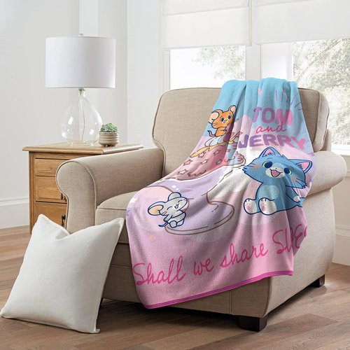 Northwest Tom & Jerry Micro Raschel Throw Blanket, 46" x 60", Sharing Sweets
