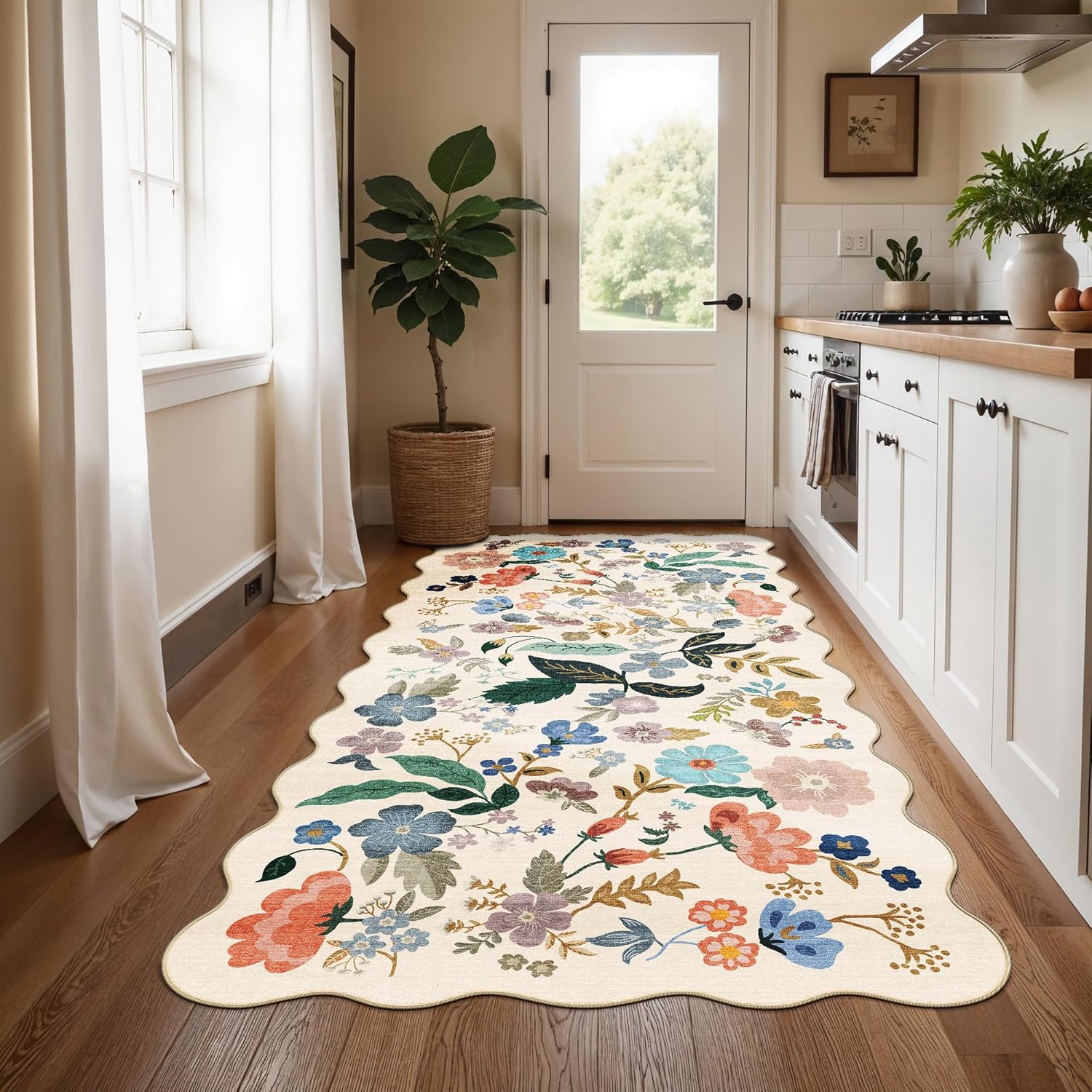 Skiennix Washable 4x8 Wide Runner Rug - Non-Slip Scalloped Floral Design | Soft, Stain-Resistant Carpet for Hallway, Kitchen, and Bathroom (Cream)
