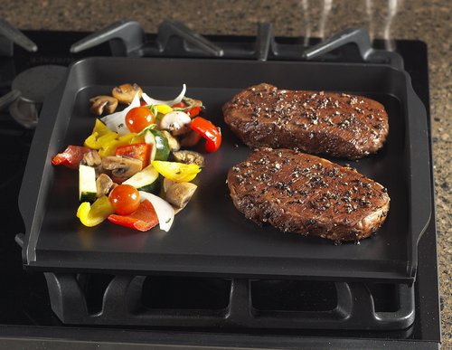 Nordic Ware Stovetop Backsplash Griddle, Black, Nonstick
