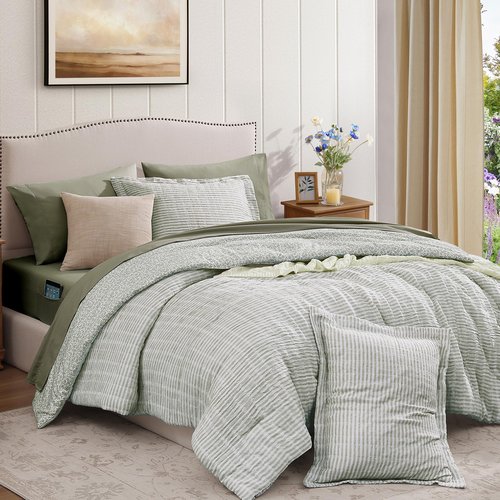 BLOOMHAVEN Queen Comforter Set - 7 Pieces Green Bedding Sets for All Seasons, Lightweight Soft Bed in a Bag Queen with Revesible Farmhouse Comforter, Sheets, Pillowcases & Shams