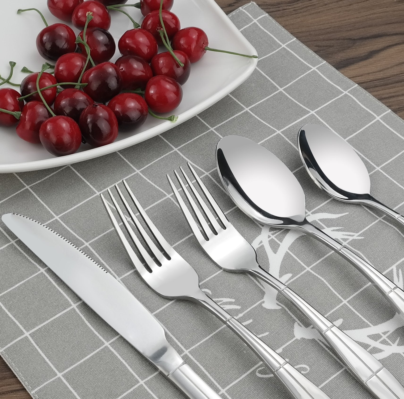 Eagrye 80 Pieces Stainless Steel Flatware set, Knives Forks Spoons