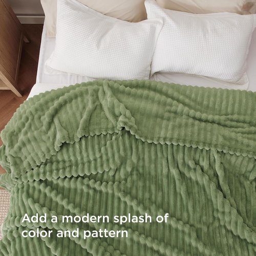 Bedsure GentleSoft Reseda Fleece Queen Blanket - Super Soft Cozy Throw for Couch, 90x90 Inches