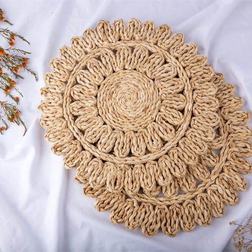 15" Corn Husk Woven Round Placemats Set of 6 - Wicker Boho Farmhouse Placemats - Rattan Table Mats Like Water Hyacinth for Dining Table, Wedding, Home