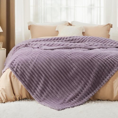 Bedsure GentleSoft Fleece Blanket - Cozy Light Purple Throw for Couch, 108x90 Inches