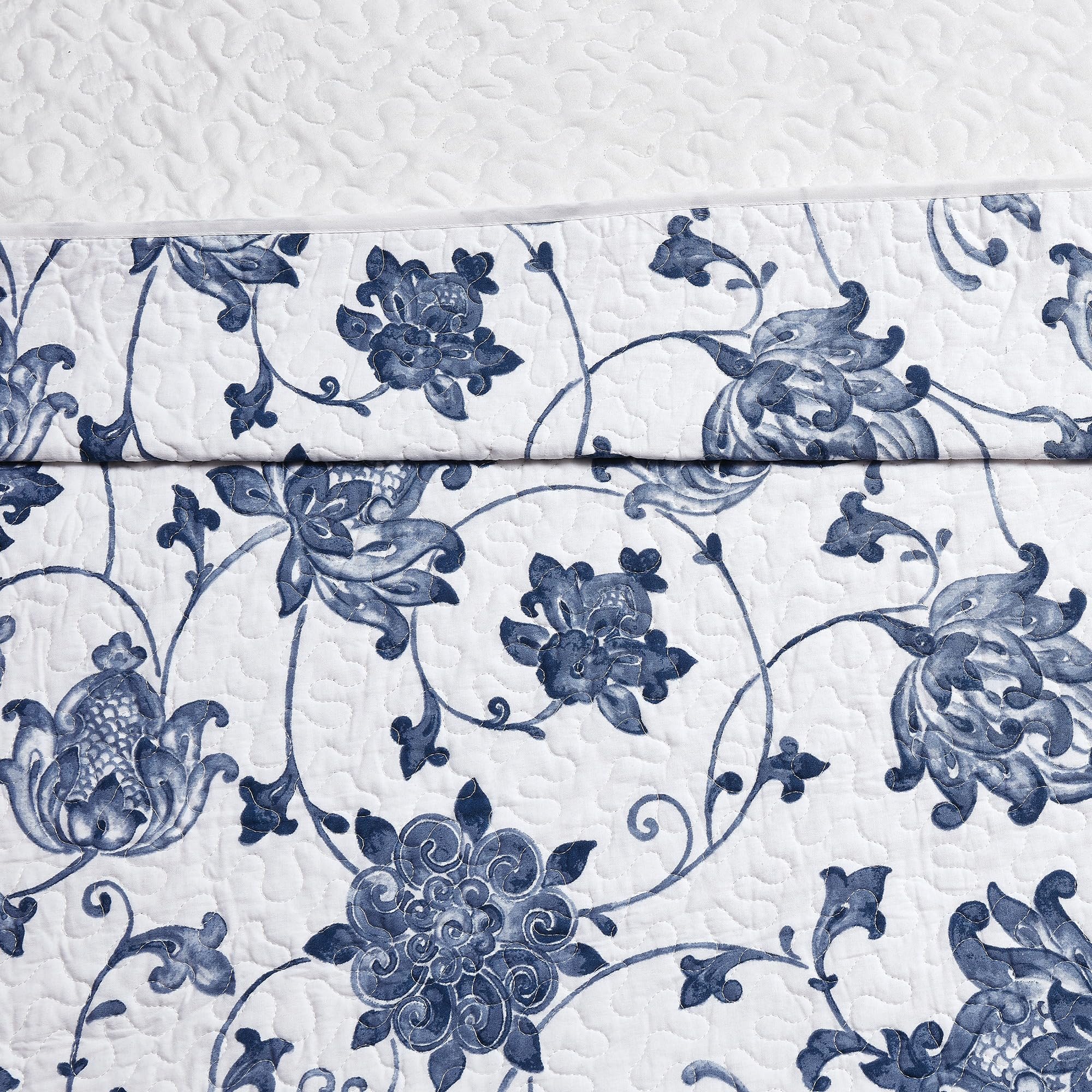 Cottage Classics Estate Bloom Blue Cotton 2-Piece Twin XL Quilt Set, Floral Themed, for Men and Women, Oeko-TEX Certified Confidence