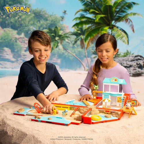 Jazwares Pokémon Carry Case - Portable Beach Battle Playset with 2-Inch Pikachu Figure