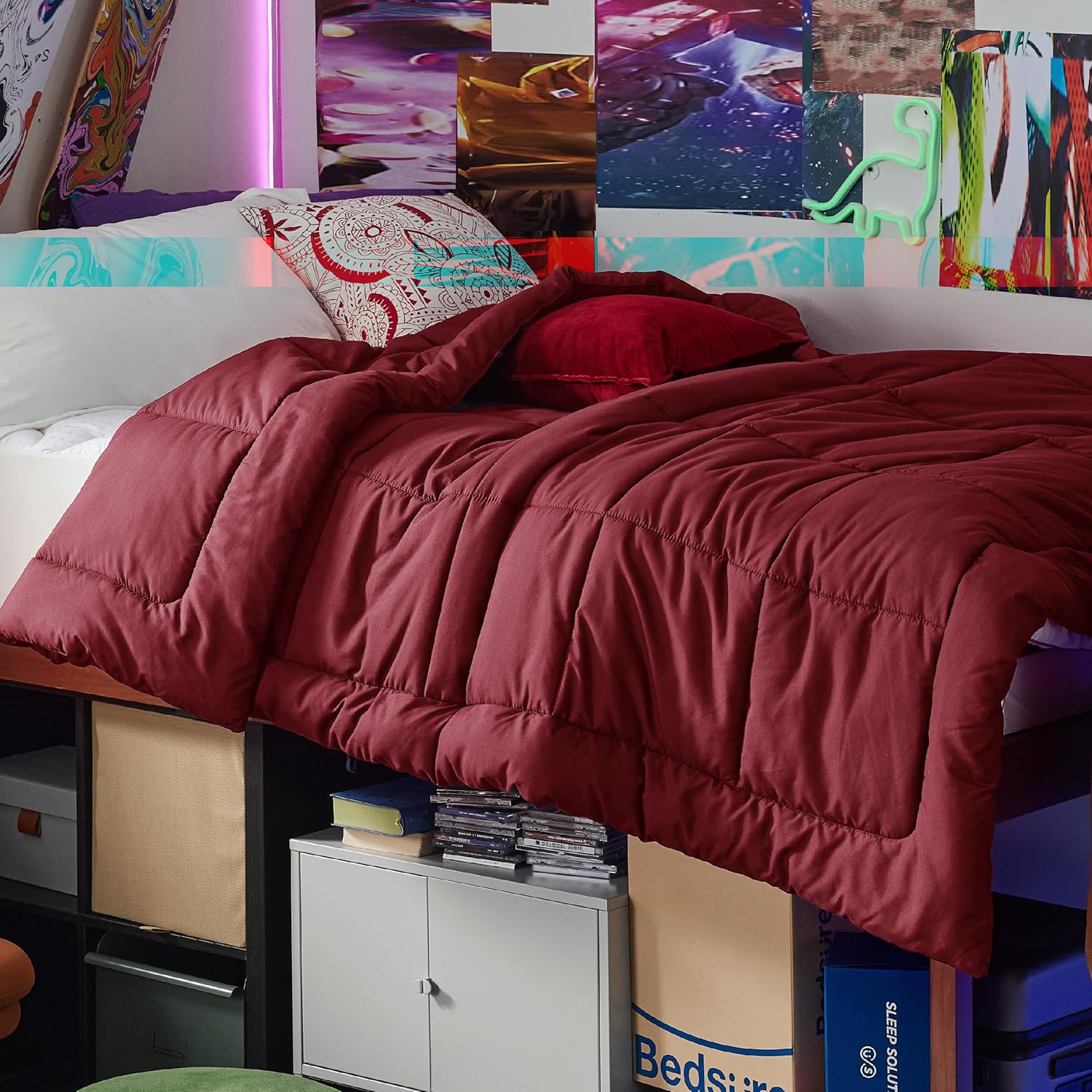 Bedsure Comforter Duvet Insert - All-Season Twin Size Quilted Down Alternative Blanket, Red 88 x 68 Inches