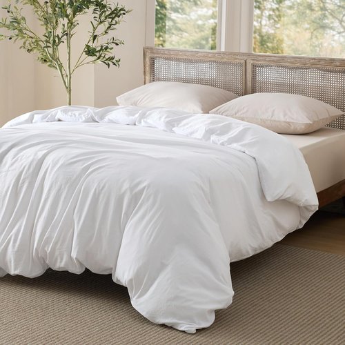 Bedsure King Duvet Cover - Soft Prewashed Cotton-Like Polyester Bedding, 120x98 Inches, White