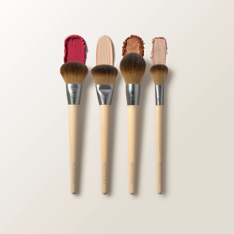 Highlight and Define Makeup Brush with Tapered Synthetic Bristles