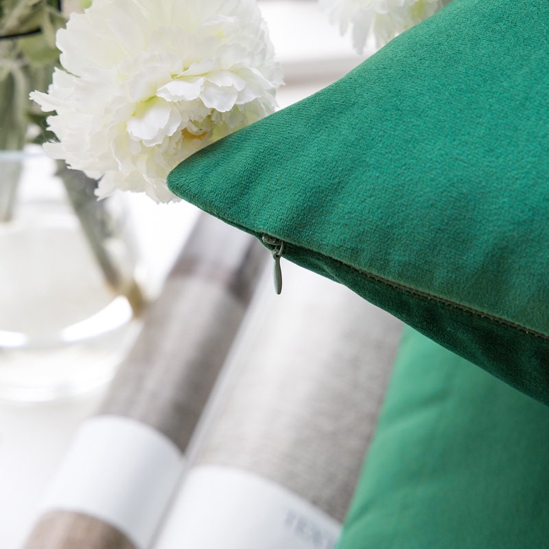20x20 Inch Dark Green Velvet Decorative Throw Pillow Pair - Soft & Silky