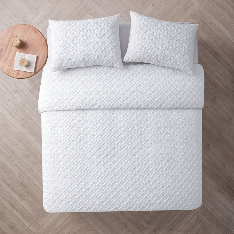 Full/Queen Geometric Comforter Set - Microfiber Bedding, White