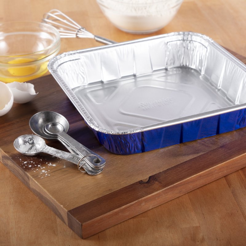 Aluminum Baking Pans with Lids, 8x8 Inch, 3 Count - Blue