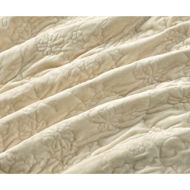Velvet Quilt Full/Queen - Eloise Floral Pattern Beige - The Pioneer Woman