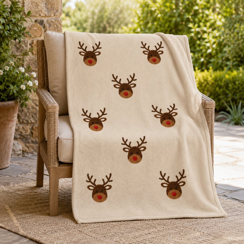 Reindeer Head Flannel Throw Blanket - 59x39in Rustic Christmas Decor