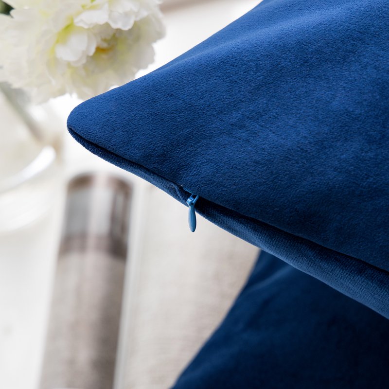Navy Blue 20x20 Inch Velvet Throw Pillow Set - Soft Decorative Cushions, Square, 2 Pack