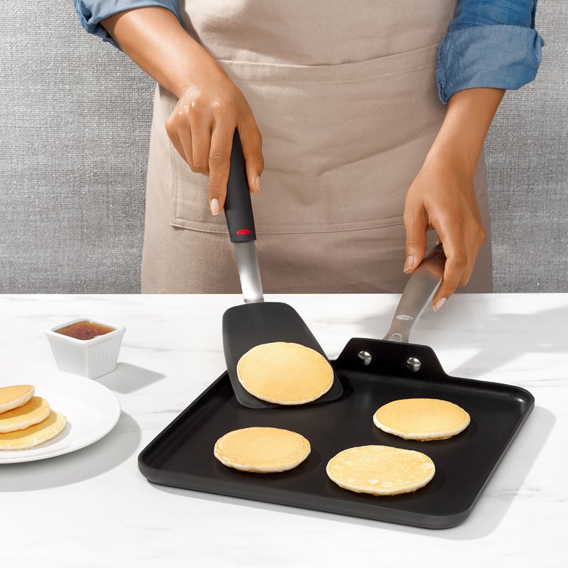 Silicone Flexible Turner - Large Black Nylon Cooking Tool