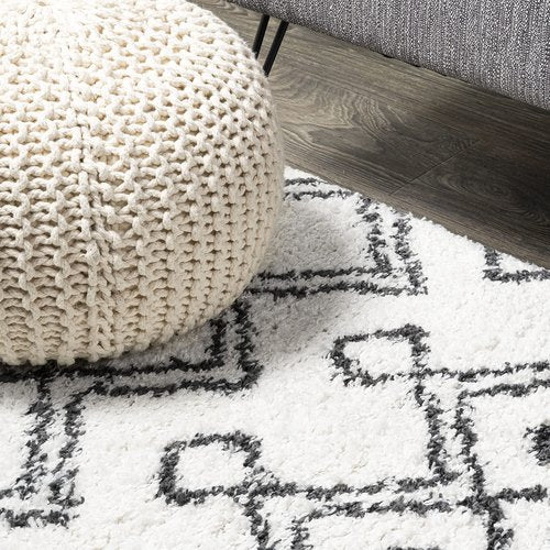JONATHAN Y Caimari Moroccan Diamond Shag White/Gray Indoor Area Rug, 3x5, Bohemian, Contemporary, Easy-Cleaning for Living Room, Bedroom, Kitchen, Pet Friendly, Non-Shedding (MOH412A-3)