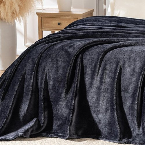 Micorfiber Fleece Blanket - Heavyweight Plush Warmth for Couch & Bed | 70in x 90in, Black