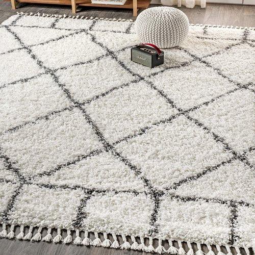 JONATHAN Y Mercer Shag Plush Tassel Ivory/Gray Indoor Area Rug, 4x6, Moroccan Geometric Trellis, Easy-Cleaning for Living Room, Bedroom, Kitchen, Pet Friendly, Non-Shedding (MCR101B-4)