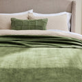 King Size Plush Bed Blanket - Reversible Bonded Soft Throw for Bedroom - Green