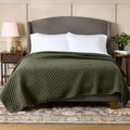 Better Homes & Gardens King Tufted Matte Velvet Quilt - Emerald Green
