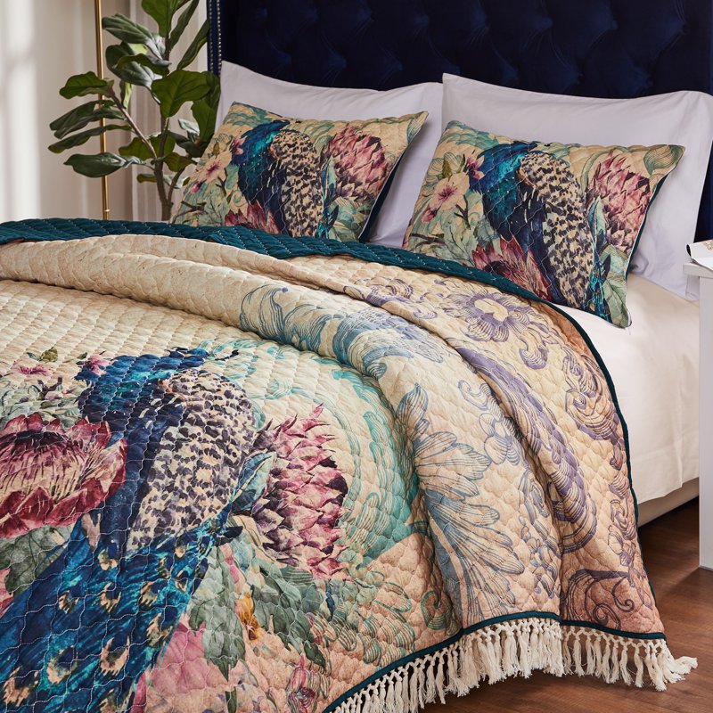Vintage Peacock Quilt Set with Crochet Trim – Twin/Twin XL, Eden Variation