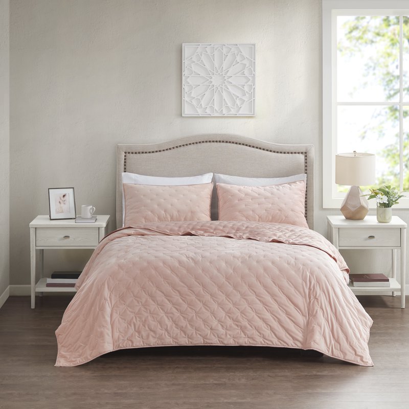 Better Homes & Gardens Blush Pink Velvet Embroidered Quilt Full/Queen - Blush