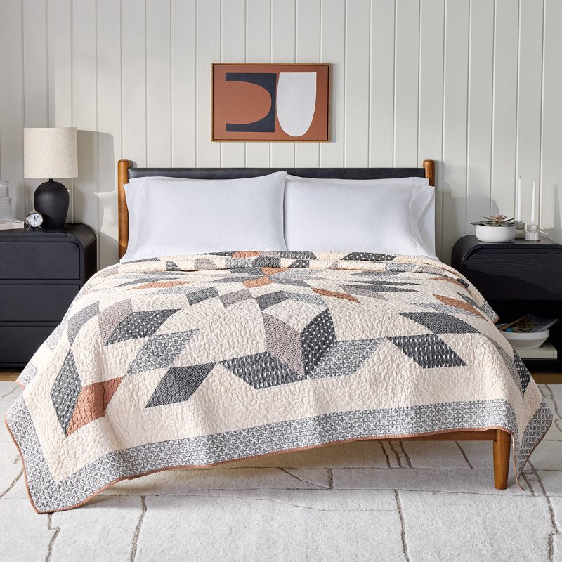 King Starburst Patchwork Cotton Quilt - Better Homes & Gardens