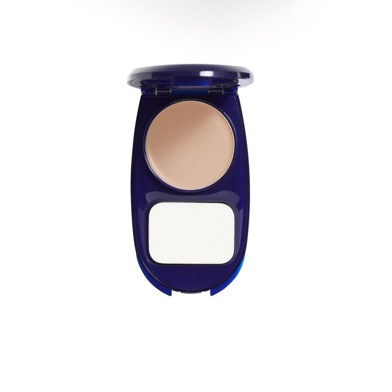 AquaSmooth Compact Foundation with SPF 20, Lightweight Liquid Coverage