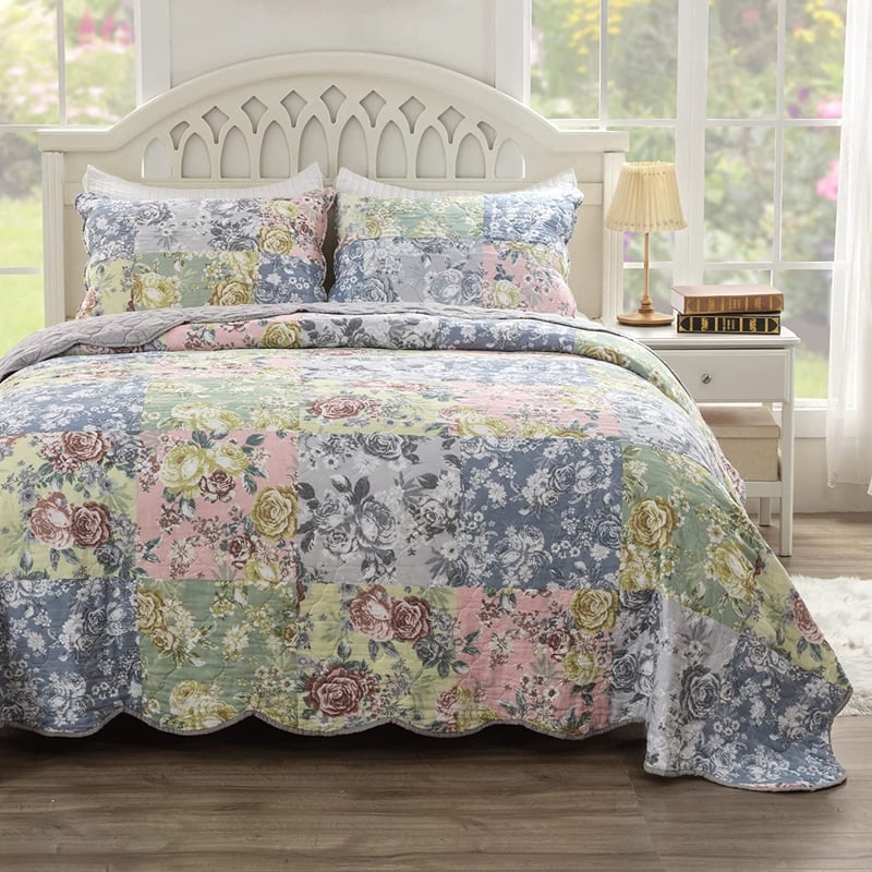 Full/Queen Patchwork Floral Quilt Set with Shams - Cotton Bed Cover
