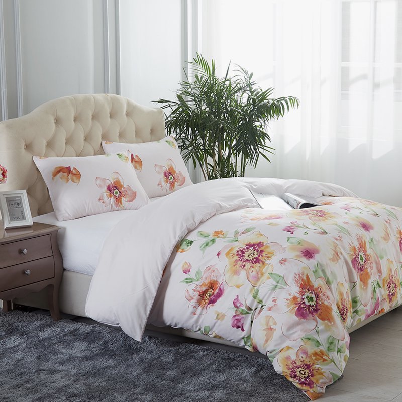 Queen Duvet Cover Set with Zipper Closure & Corner Ties - Soft Microfiber Signature Flower