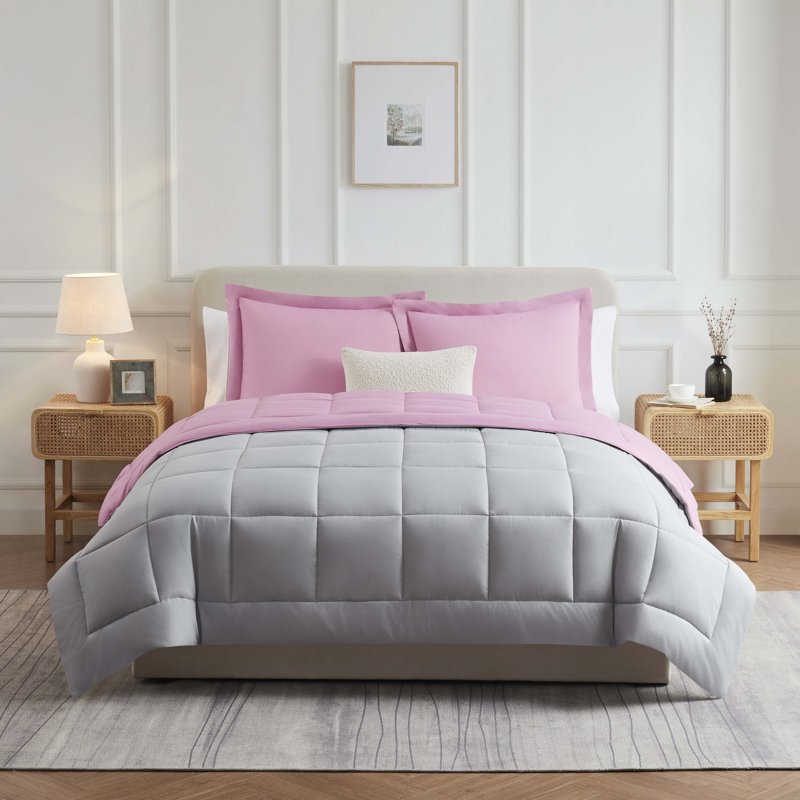 LammaLoe Full Comforter - Quilted Down Alternative Duvet Insert Pink/Light Gray - All Season Bed Bedding