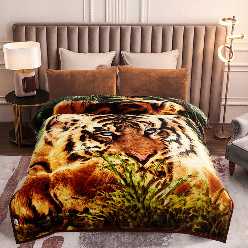 Full/Queen Fleece Blanket with Tiger Print - Soft Microfiber Bed Cover, 75x87 inches, A&B Pattern, 5LB, All Season Cozy Throw