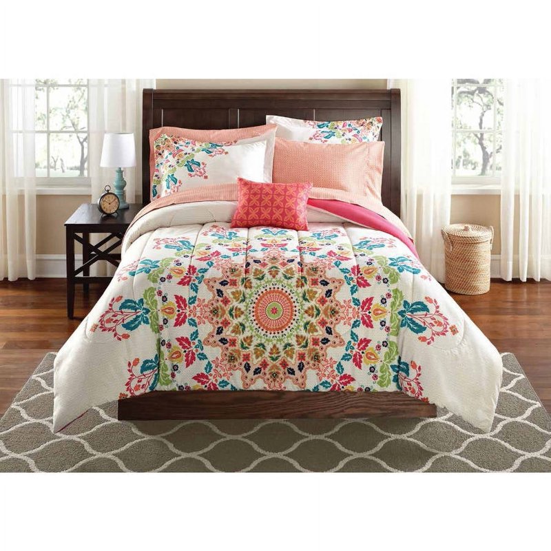 Full Coral Medallion 8-Piece Bed-in-a-Bag Comforter Set with Sheets