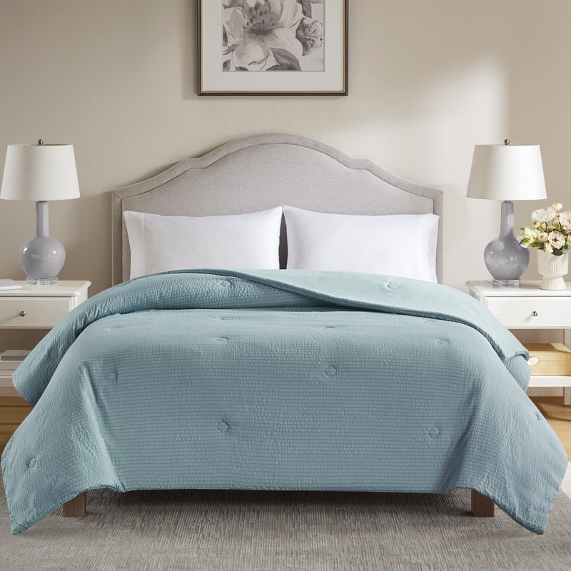 King Reversible Comforter Blue Seersucker All-Season Down Alternative - Mainstays, Variation of King, Blue