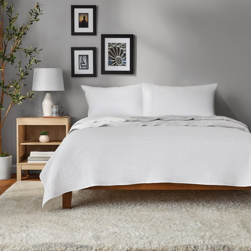 Full/Queen Microfiber Quilt - White Stripe Bedding, Soft & Lightweight