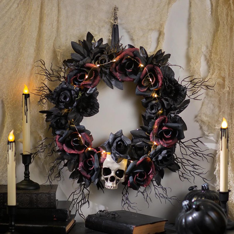 Light-Up Dead Roses Halloween Wreath - Black, Creepy Wall Decor