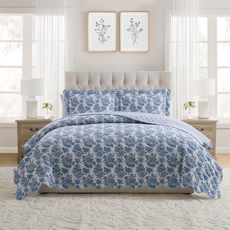 Blue Toile Adult Quilt Set with Shams - Twin/Twin XL, Cotton & Microfiber