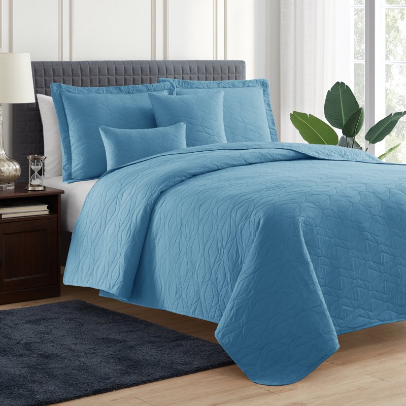 Queen Microfiber Quilt Set with Pillow Shams and Euro Shams - Blue Heaven, Ellipse Weave