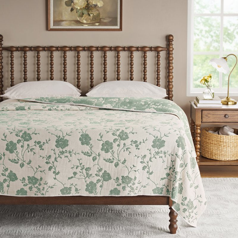 The Pioneer Woman Agatha Floral Gauze Quilt - Full/Queen, Green River & White, Reversible