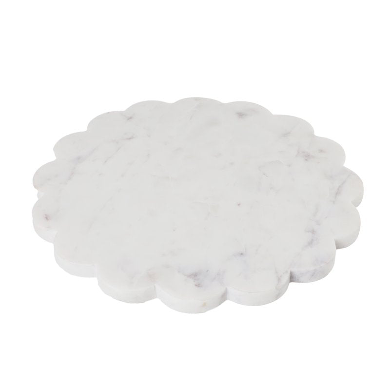 Scalloped Marble Serving Board - Elegant White Design
