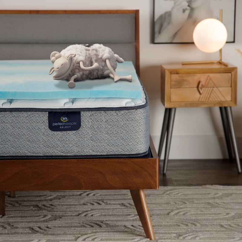 Serta Queen 1.5-Inch Cooling Memory Foam Mattress Topper